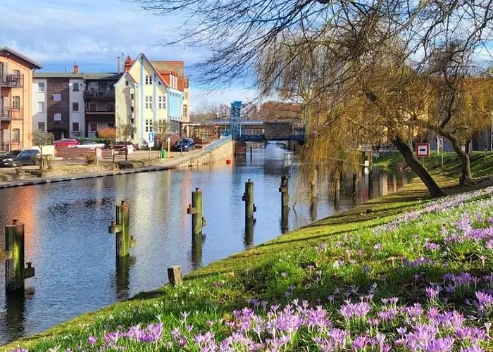 Urlaub Auf Dem Bauernhof Mit Garten Und Terrasse Im Gruenen